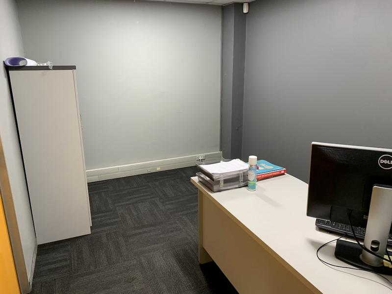 To Let Commercial Property for Rent in Paarden Eiland Western Cape